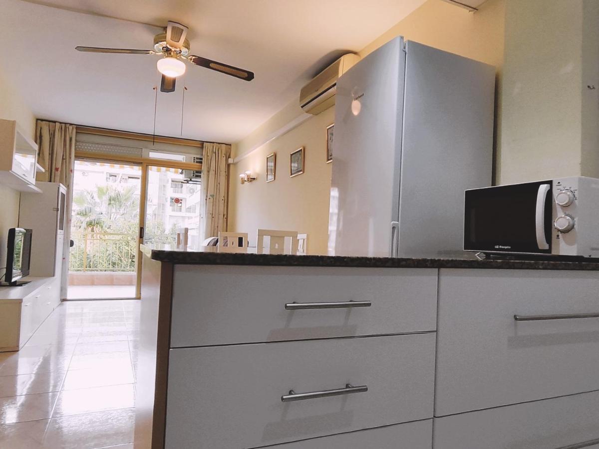 Luminoso Apartamento En Salou Con Terraza Y Parque Infantil Ideal Familias מראה חיצוני תמונה