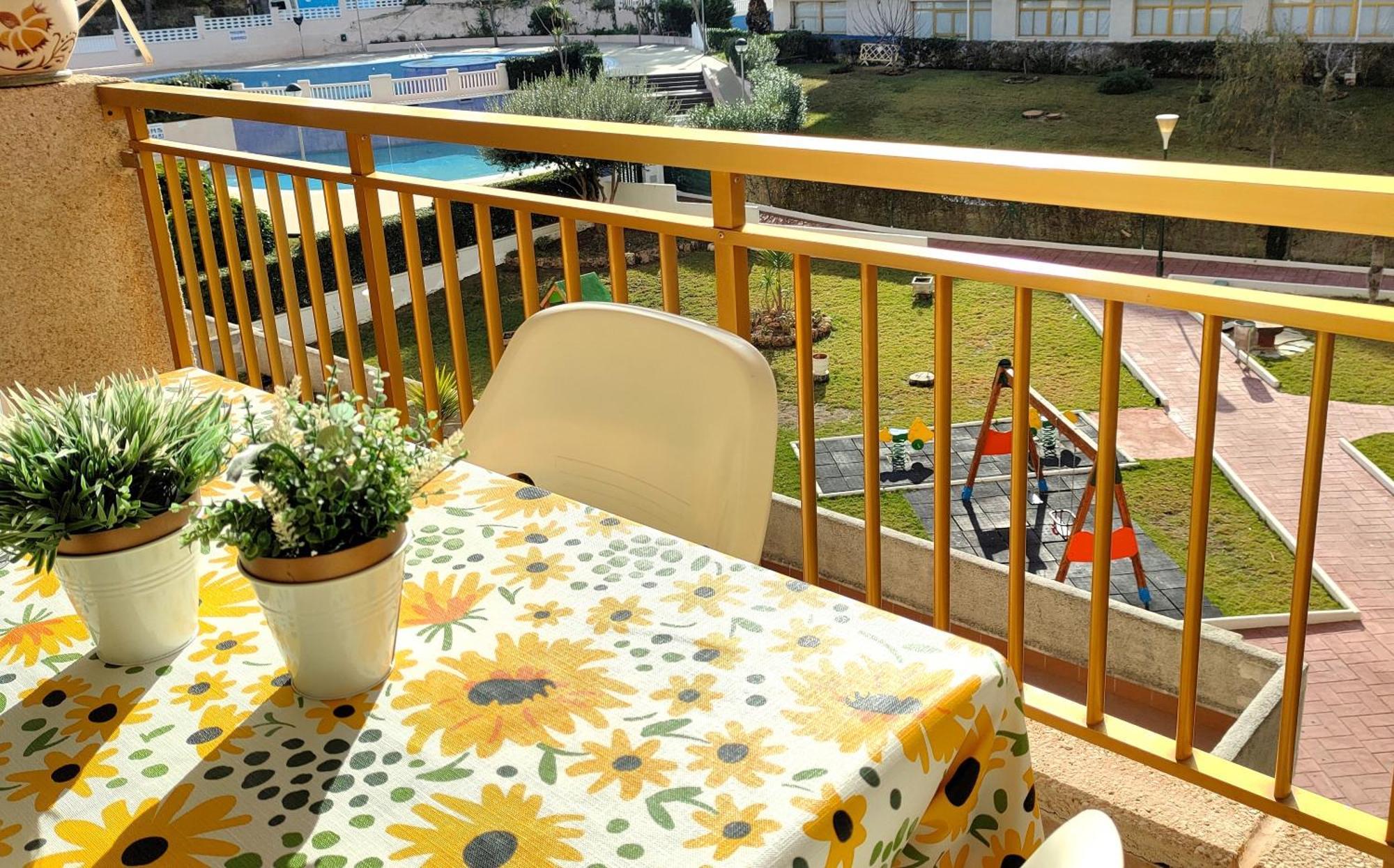 Luminoso Apartamento En Salou Con Terraza Y Parque Infantil Ideal Familias מראה חיצוני תמונה
